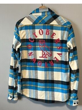 🆕 Octobers Very Own (OVO) Blue and Cream Plaid Shirt with Red Graphic